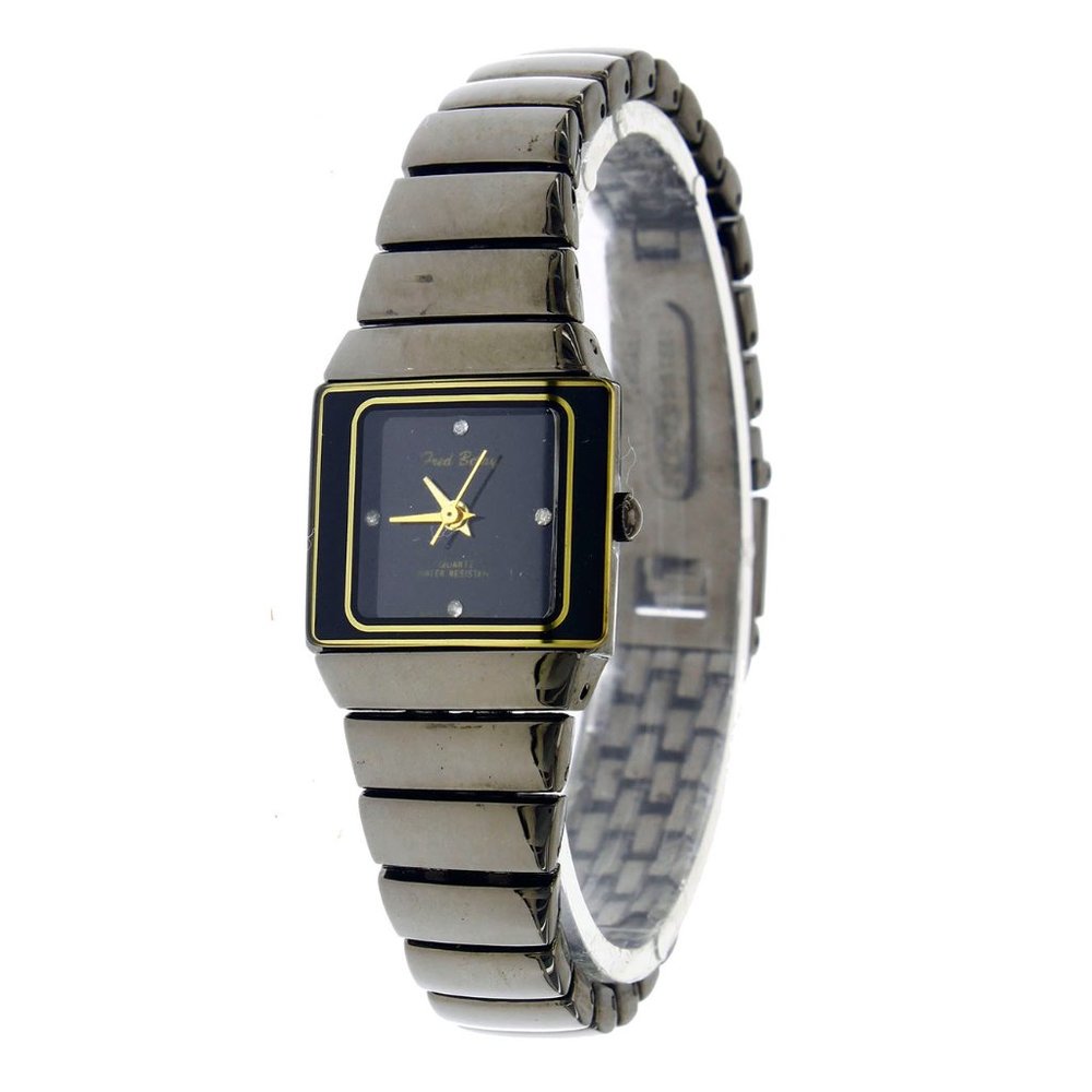 New Square Shiny Metal Black Bracelet & Dial Watch